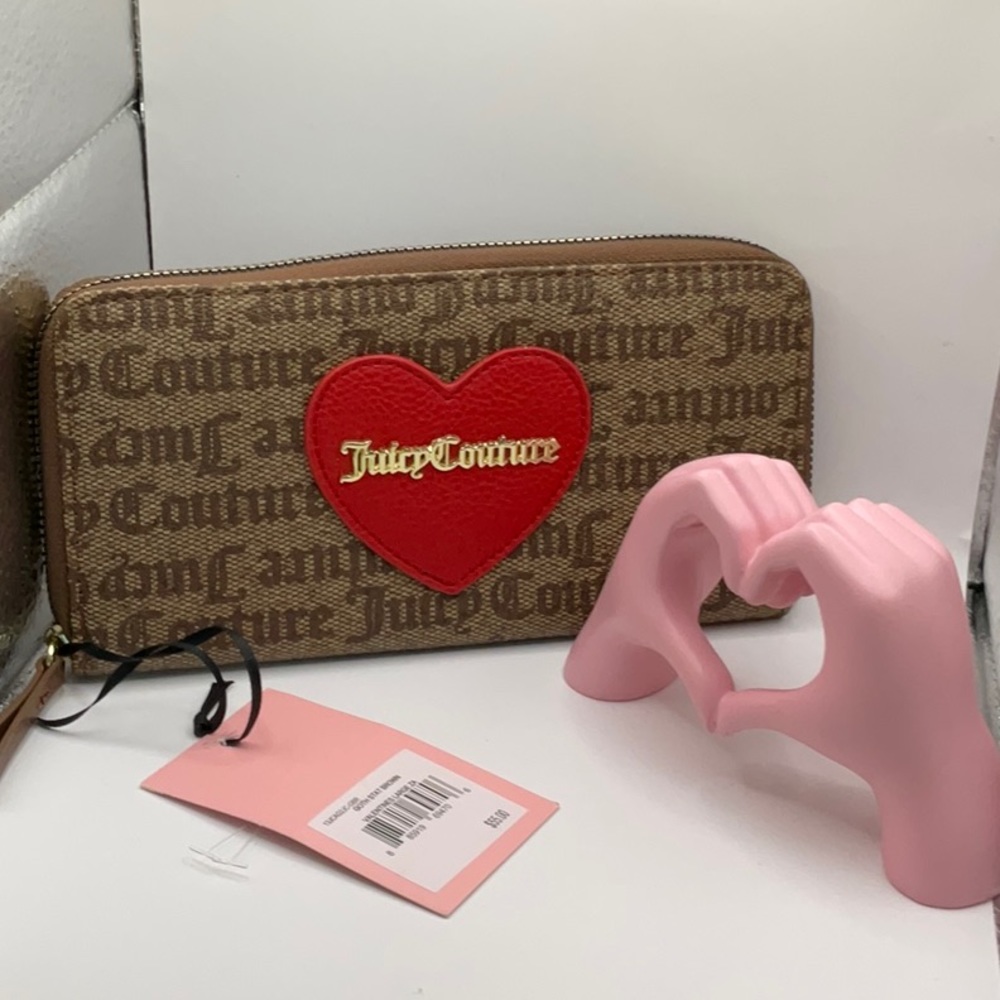NWT Juicy Couture Classic Wallet